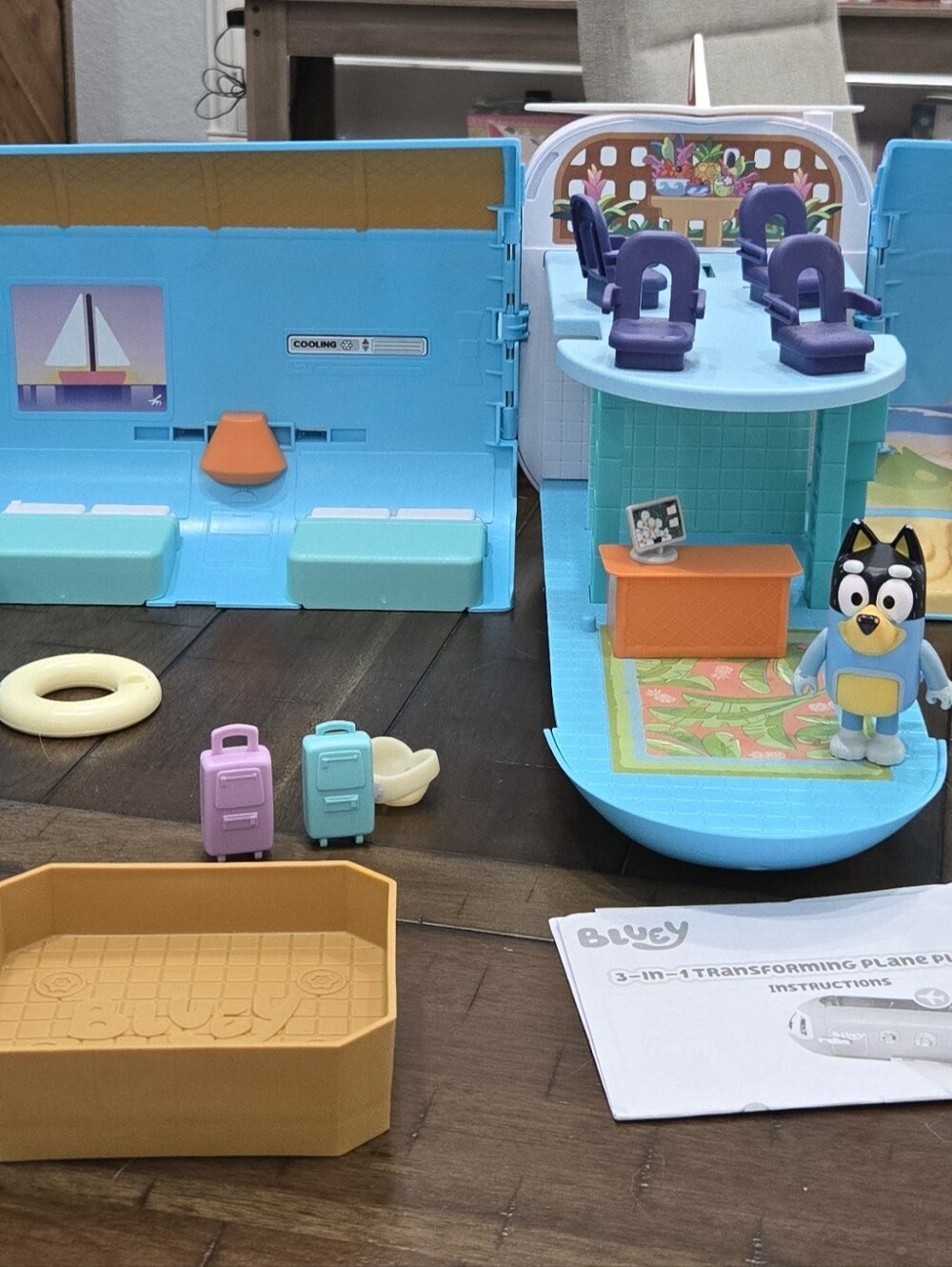 Bluey 3 In 1 Transforming Airplane. - Picture 6 of 10